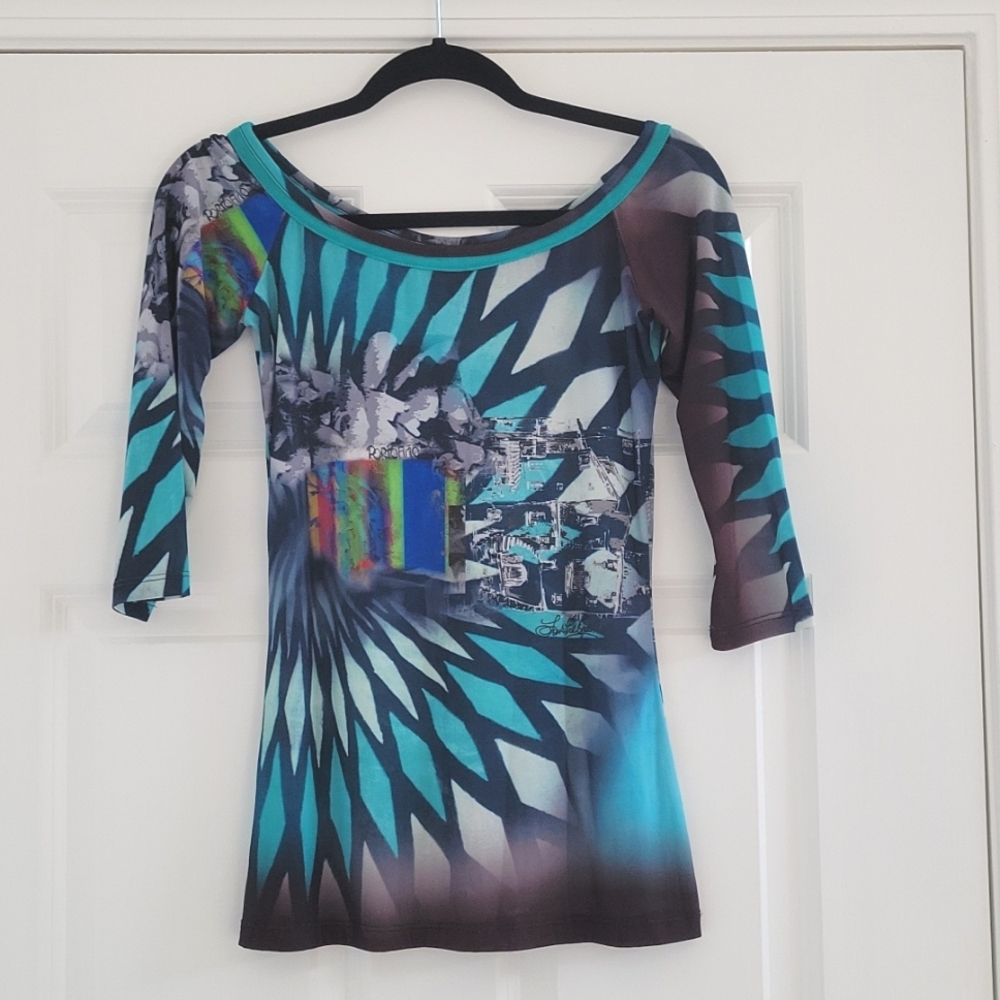 Printed Save the Queen 3/4 sleeve top